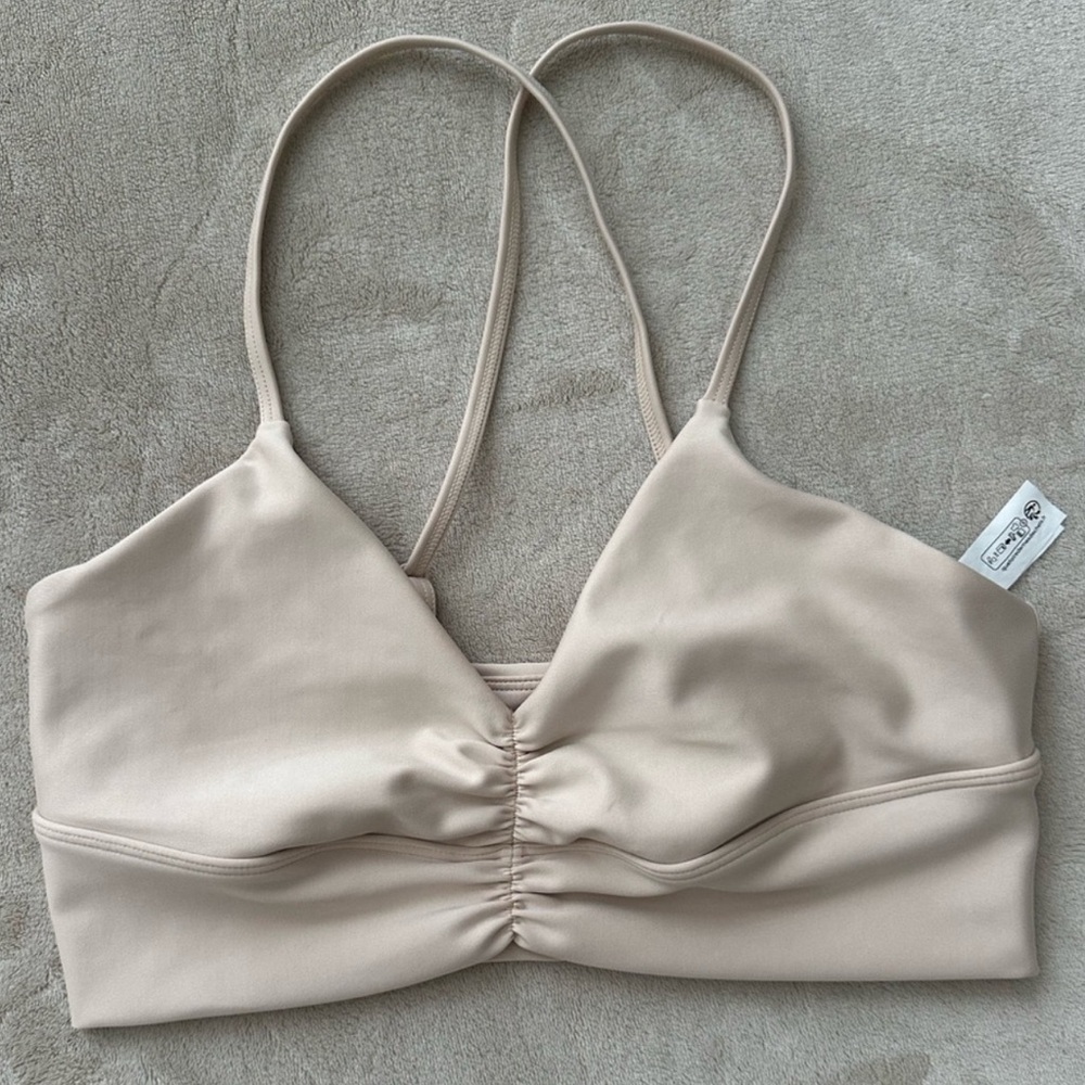 ALO Yoga Cream Sports Bra